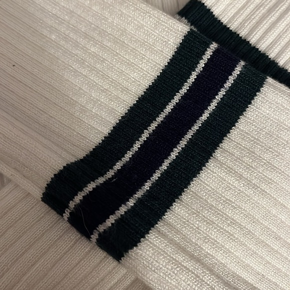 Stripped Cropped sweater - Picture 2 of 4